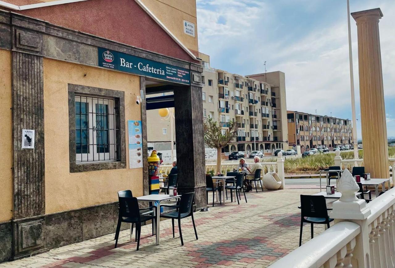 El Papagayo Apartment 2 Mins Walking To The Beach Torrevieja Exterior foto
